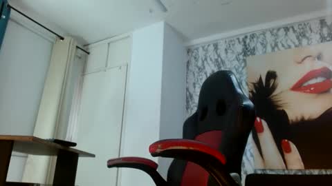 Mariani online show from 10-18-25, 12:17