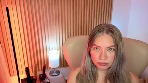 Marian Love  online show from 09-29-25, 10:53