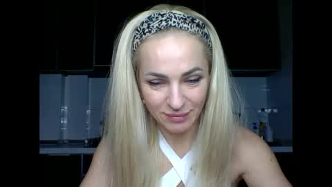 marianna1977 online show from 03-04-25, 01:12