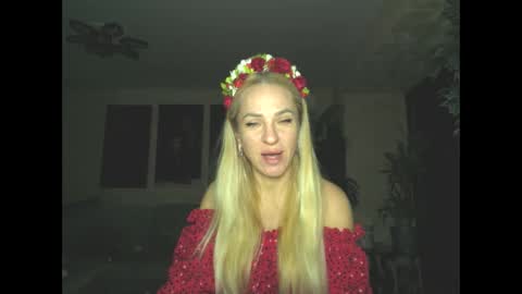 Snapshot of marianna1977 chatting on 04-09-26, 06:35 marianna1977 online show from 04-09-26, 06:35