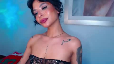 M A R I A N E online show from 12-11-24, 07:20