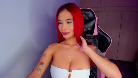 M A R I A N E online show from 11-19-25, 06:08