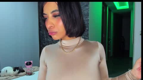 M A R I A N E online show from 03-16-26, 08:51