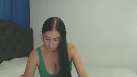 Snapshot of marianngell chatting on 03-16-26, 10:58 Mariangel online show from 03-16-26, 10:58