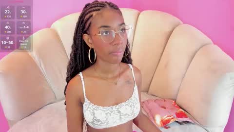 Snapshot of marianrosse chatting on 09-27-25, 08:03 marianrosse online show from 09-27-25, 08:03