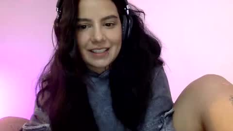 Mariasol online show from 12-28-24, 03:47