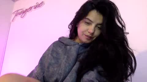Mariasol online show from 12-28-24, 07:00