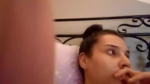 lorena online show from 09-25-25, 07:06