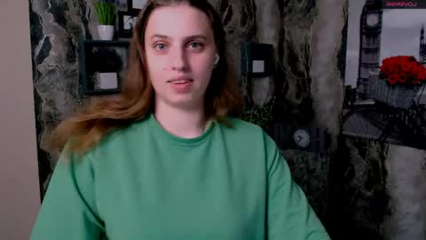 Snapshot of mariatess_ chatting on 04-23-26, 09:08 Mariia online show from 04-23-26, 09:08