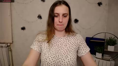 Snapshot of mariatess_ chatting on 04-27-26, 10:02 Mariia online show from 04-27-26, 10:02