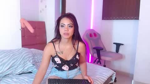 Snapshot of maribelsex303av chatting on 01-21-25, 02:59 maribelsex303av online show from 01-21-25, 02:59