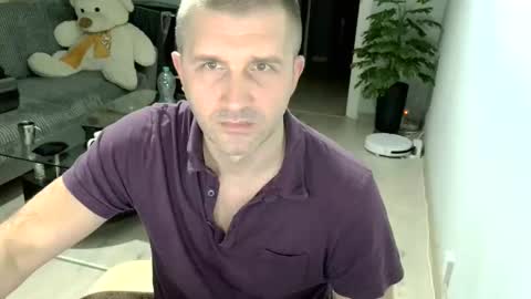 maribor5879 online show from 03-12-25, 01:03