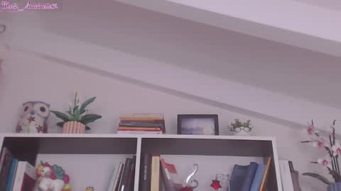 Snapshot of marie_antoinette62 chatting on 05-03-26, 12:11 Maria online show from 05-03-26, 12:11