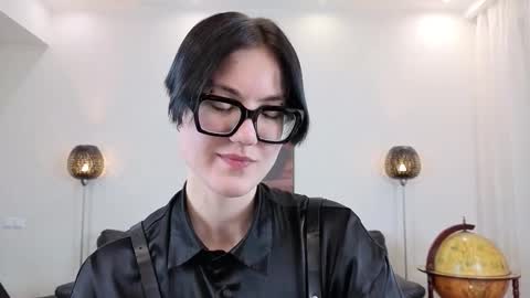 Marie Fitch online show from 03-10-26, 12:26