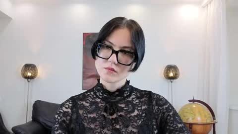 Snapshot of marie_fitch chatting on 05-07-26, 01:55 Marie Fitch online show from 05-07-26, 01:55