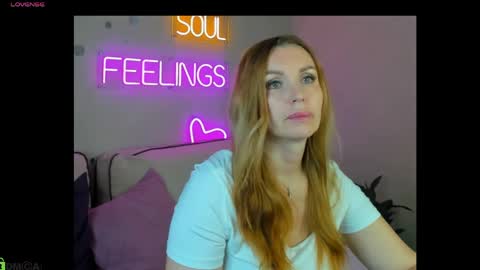 marie_hayes online show from 05-09-26, 01:22