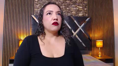 Snapshot of marie_hss chatting on 11-03-25, 01:23 marie_hss online show from 11-03-25, 01:23