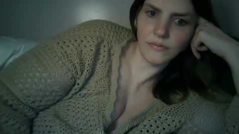Snapshot of mariejojo chatting on 02-05-25, 11:28 Mariejojo online show from 02-05-25, 11:28