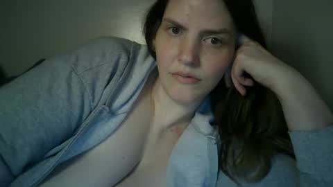 Snapshot of mariejojo chatting on 02-18-25, 04:37 Mariejojo online show from 02-18-25, 04:37