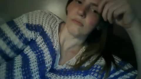 Snapshot of mariejojo chatting on 02-21-25, 06:40 Mariejojo online show from 02-21-25, 06:40