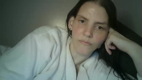 Snapshot of mariejojo chatting on 09-11-25, 01:06 Mariejojo online show from 09-11-25, 01:06