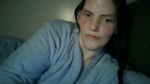 Snapshot of mariejojo chatting on 09-26-25, 05:00 Mariejojo online show from 09-26-25, 05:00