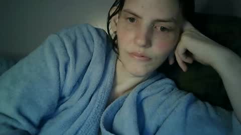 Snapshot of mariejojo chatting on 10-18-25, 03:57 Mariejojo online show from 10-18-25, 03:57