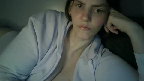 Snapshot of mariejojo chatting on 10-19-25, 03:12 Mariejojo online show from 10-19-25, 03:12