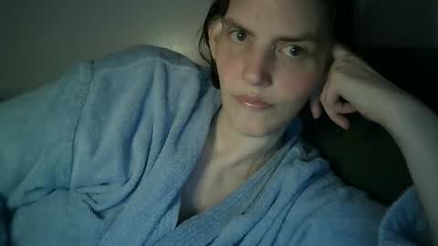 Snapshot of mariejojo chatting on 10-21-25, 12:11 Mariejojo online show from 10-21-25, 12:11