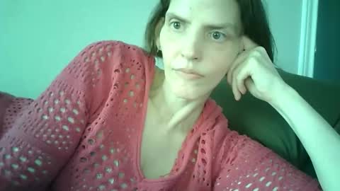 Snapshot of mariejojo chatting on 02-16-26, 06:04 Mariejojo online show from 02-16-26, 06:04