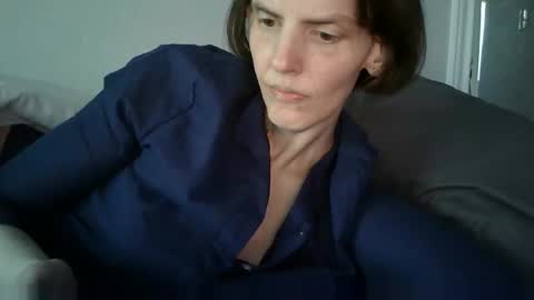 Snapshot of mariejojo chatting on 03-11-26, 07:42 Mariejojo online show from 03-11-26, 07:42