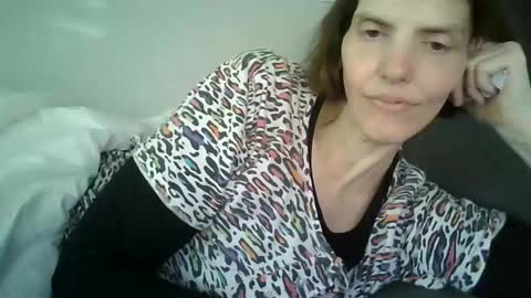 Snapshot of mariejojo chatting on 03-18-26, 01:36 Mariejojo online show from 03-18-26, 01:36