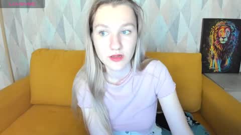 mariel_brown online show from 01-03-25, 10:52