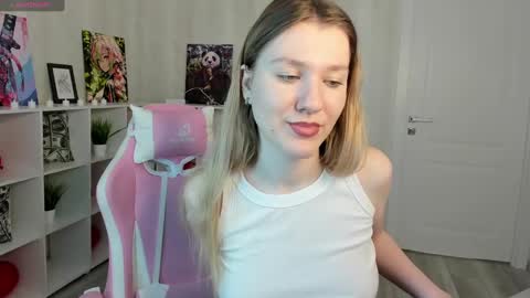 mariel_brown online show from 03-12-25, 08:41