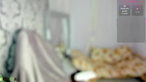 Snapshot of mariel_lie chatting on 06-05-26, 02:18 Mariel online show from 06-05-26, 02:18