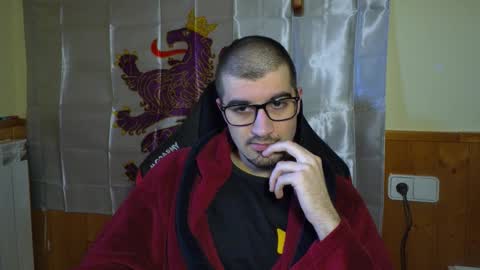 Marie online show from 03-15-26, 01:39