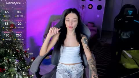 Snapshot of mariella__adams chatting on 01-10-26, 09:11 Maria online show from 01-10-26, 09:11