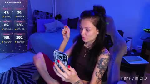 Snapshot of mariella__adams chatting on 07-07-26, 06:34 Maria online show from 07-07-26, 06:34