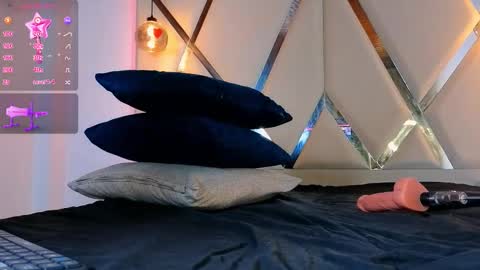 Viviana online show from 09-26-25, 05:44