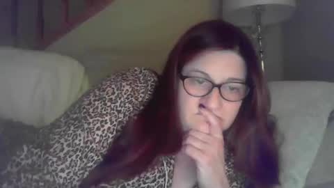 Marie online show from 11-09-25, 02:32