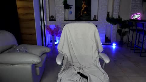 mariemlui online show from 05-11-26, 02:45