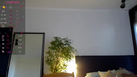 Snapshot of mariique chatting on 05-29-26, 05:33 Mari online show from 05-29-26, 05:33