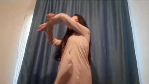 Snapshot of marilourybka chatting on 08-06-26, 11:34 Lia online show from 08-06-26, 11:34