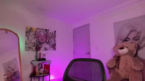 Marily Daniela online show from 02-15-26, 11:01