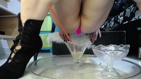 marilyn_jon3s online show from 12-15-24, 09:53