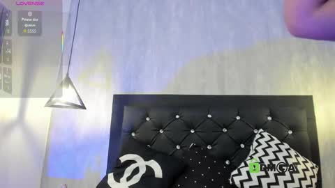 Snapshot of marilyndackaria_ chatting on 03-28-26, 11:54 Marilyn online show from 03-28-26, 11:54