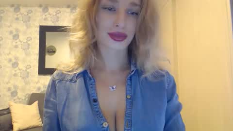 Snapshot of marilyndevilish chatting on 11-02-25, 11:51 MarilynDevilish online show from 11-02-25, 11:51