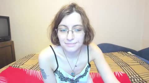 Snapshot of marilynspecial chatting on 12-17-24, 05:47 Marilyn online show from 12-17-24, 05:47