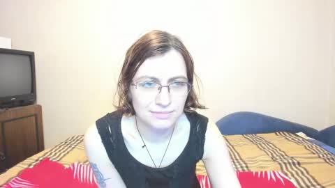 Snapshot of marilynspecial chatting on 12-19-24, 01:07 Marilyn online show from 12-19-24, 01:07