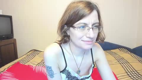 Snapshot of marilynspecial chatting on 01-06-25, 12:16 Marilyn online show from 01-06-25, 12:16